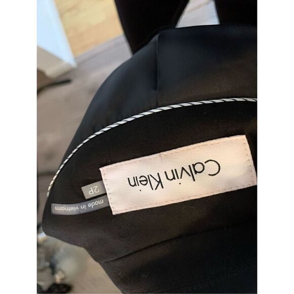 Clavin Klein blazer size 2p - Picture 3 of 3